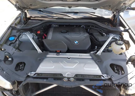 2021 BMW X3 xDrive30I z USA, uszkodzony, nr VIN 5UXTY5C05M9G94198